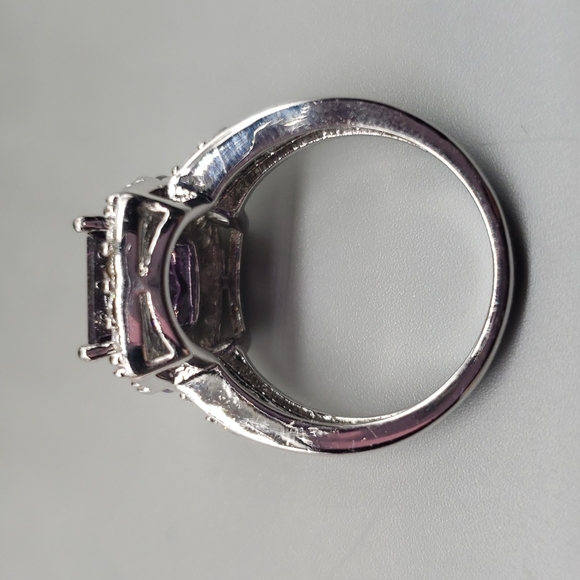 Amethyst Ring - Picture 5 of 6